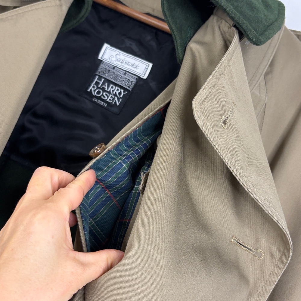 Classic Khaki Trench Coat with Dark Green Collar - Picture 12 of 16